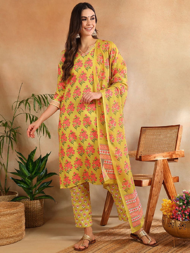 Green Rayon Blend Floral Printed Straight Kurti Pant With Dupatta