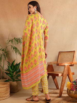 Green Rayon Blend Floral Printed Straight Kurti Pant With Dupatta