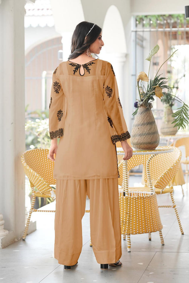 Brown Floral Embroidered Organza Kurti Pant Set (NC2241EKS)