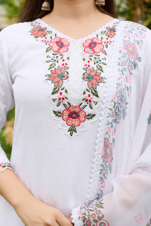 White Floral Embroidered Viscose Kurti Pant Set