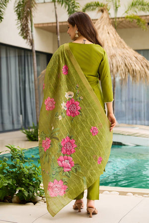 Green Floral Embroidered Viscose Kurti Pant Set