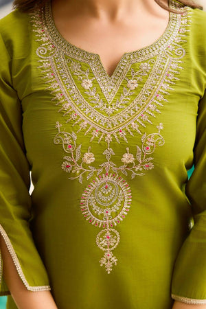 Green Floral Embroidered Viscose Kurti Pant Set