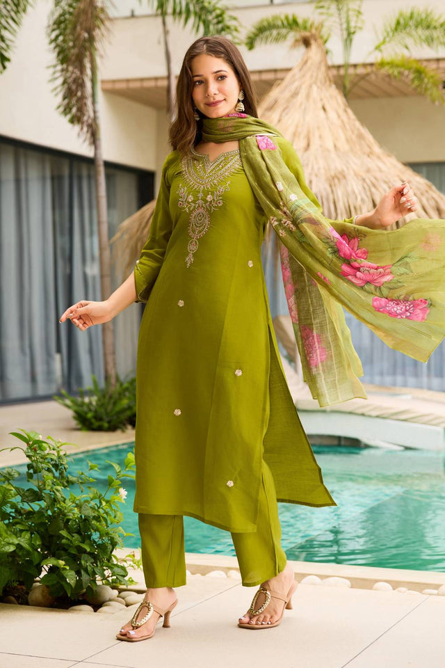 Green Floral Embroidered Viscose Kurti Pant Set