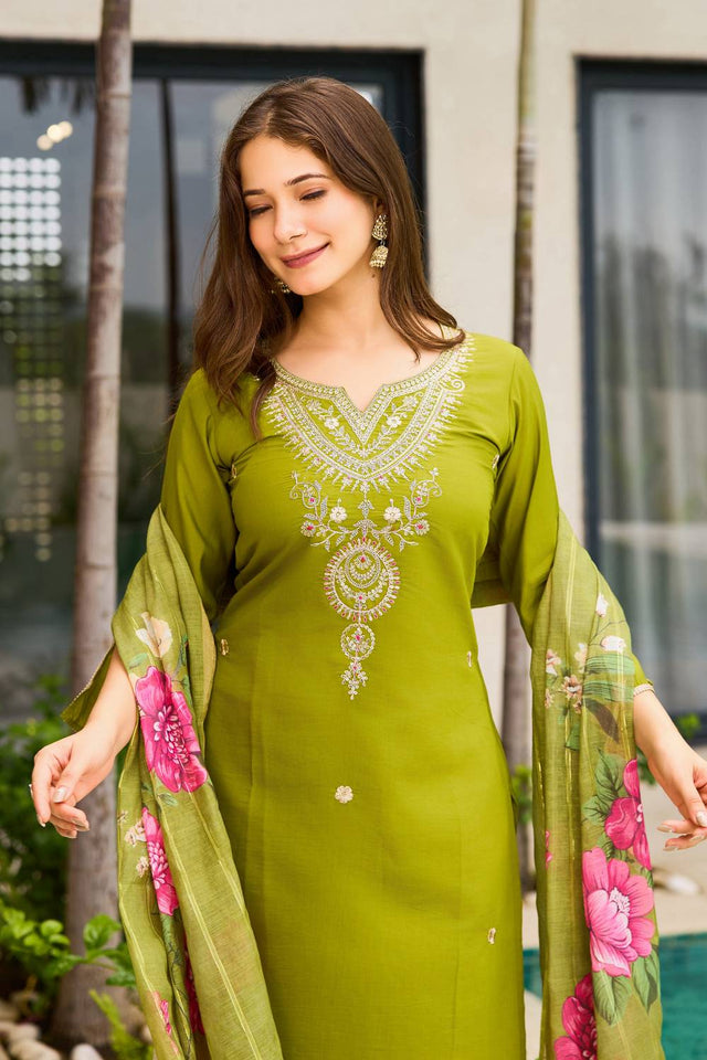 Green Floral Embroidered Viscose Kurti Pant Set
