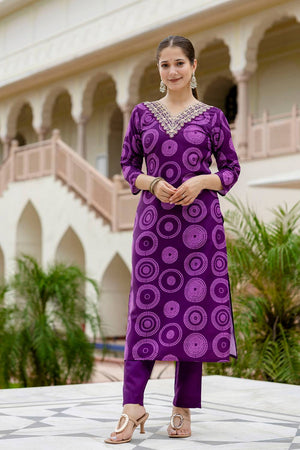 Violet Bandhani Printed Rayon Straight Cut Suit Set