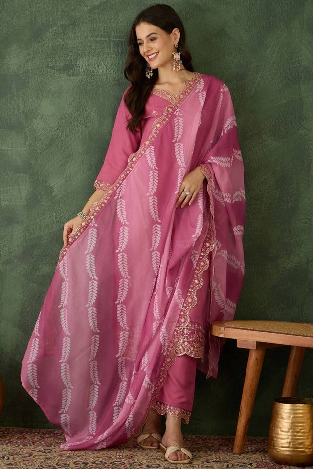 Pink Floral Embroidered Chanderi Kurti Pant Set