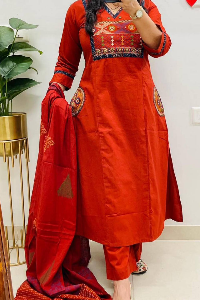 Rust Embroidered Cotton Kurti Pant Set (NYS-151336-Rust)