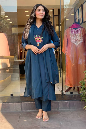 Blue Floral Embroidered Cotton Kurti Pant Set (NYS-A2106RZ-Blue)