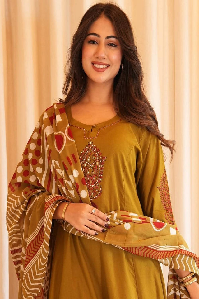 Yellow Embroidered Cotton Kurti Pant Set (NYS-M1228D-Yellow)