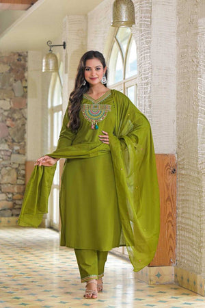 Green Embroidered Cotton Kurti Pant Set (NYS-R151348K-Green)