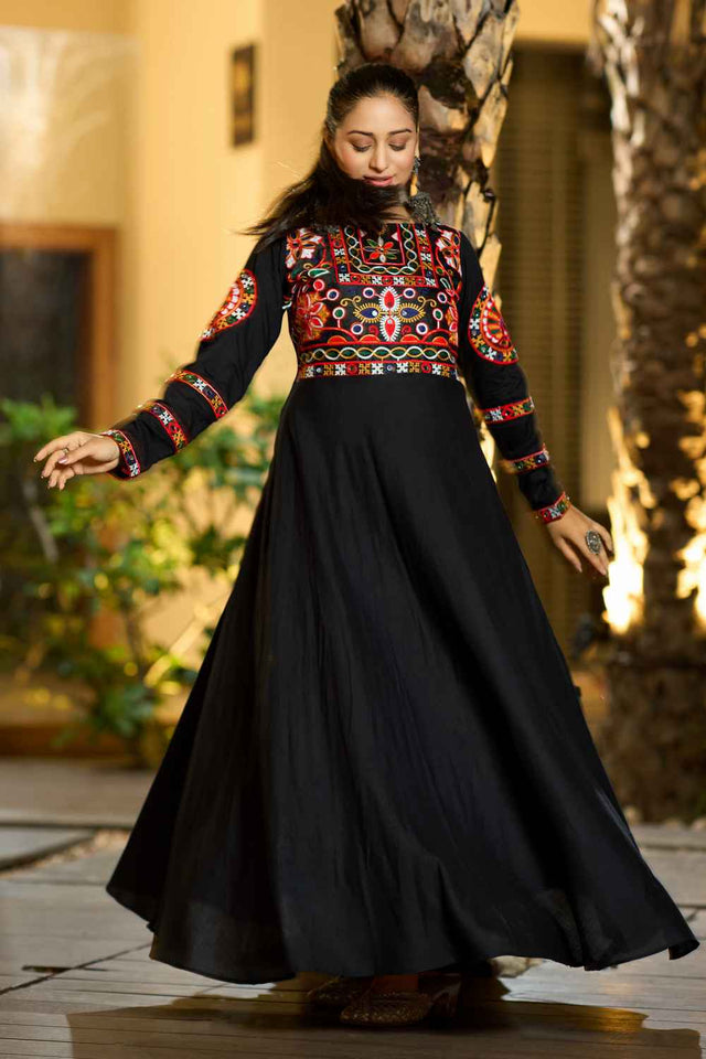 Black Embroidered Rayon Kurti
