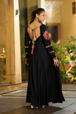 Black Embroidered Rayon Kurti