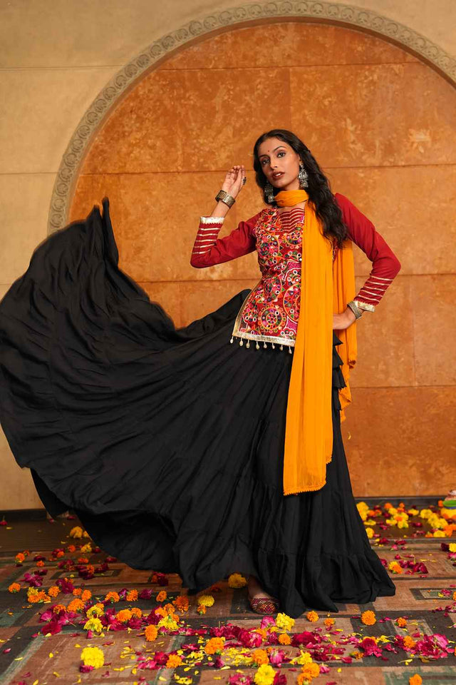 Black Solid Crepe Lehenga