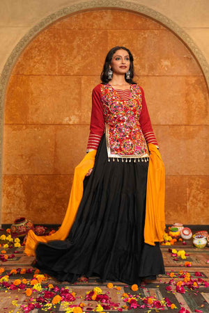 Black Solid Crepe Lehenga