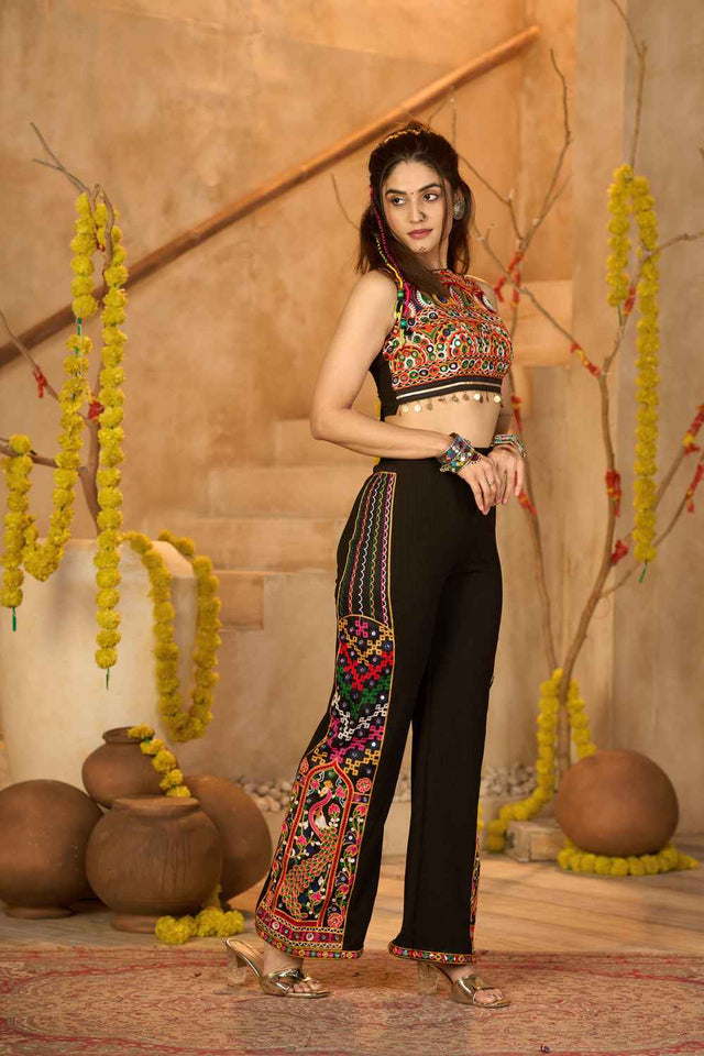 Black Embroidered Ribbed Kurti Set