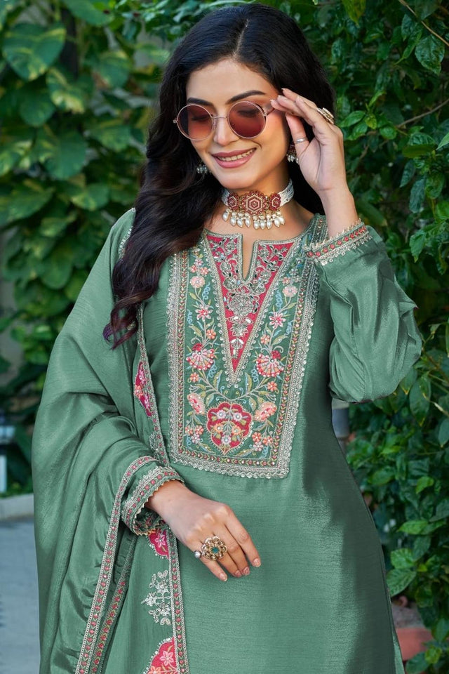 Green Embroidered Chinon Palazzo Suits (RF30276)