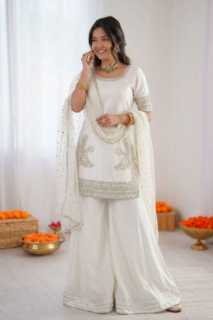 Off White Floral Embroidered Crepe Palazzo Suit (RT-6006)