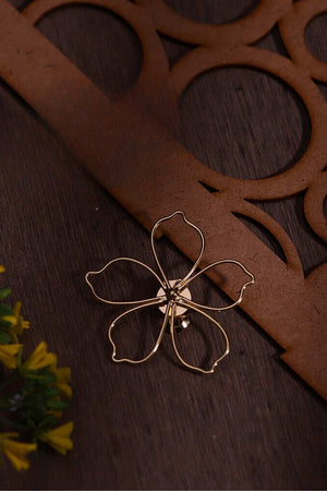 Gold Alloy Head Jewellery