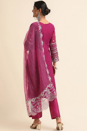 Wine Faux Georgette Pakistani Salwar Suit