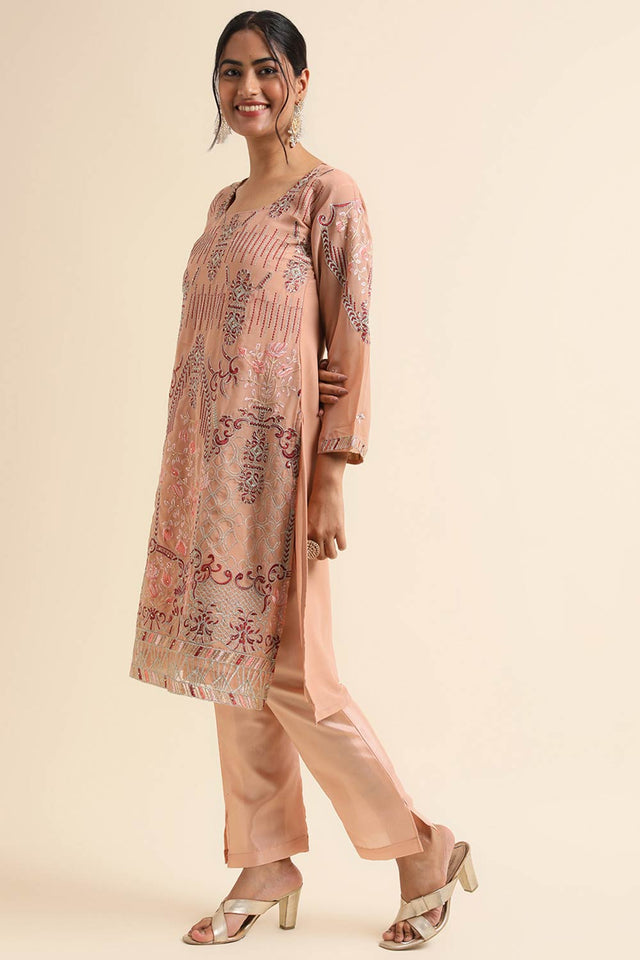 Peach Faux Georgette Pakistani Suit