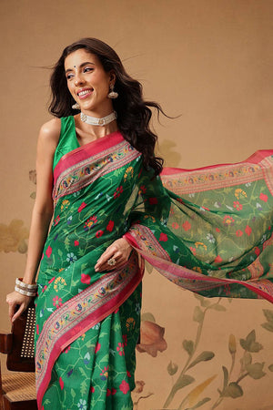 Green Floral Printed Cotton Blend Saree
