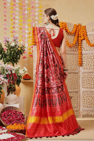 Pink Printed Silk Saree