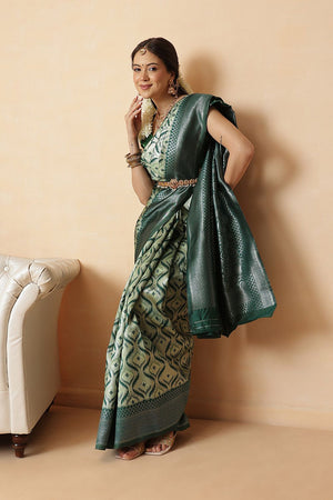 Green Abstract Woven Banarasi Silk Saree (SZ-WVBS1-GN-3230)