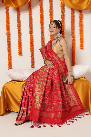 Red Ikkat Woven Silk Saree (SZ-WVPATOLA-3268)