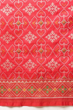 Red Ikkat Woven Silk Saree (SZ-WVPATOLA-3268)