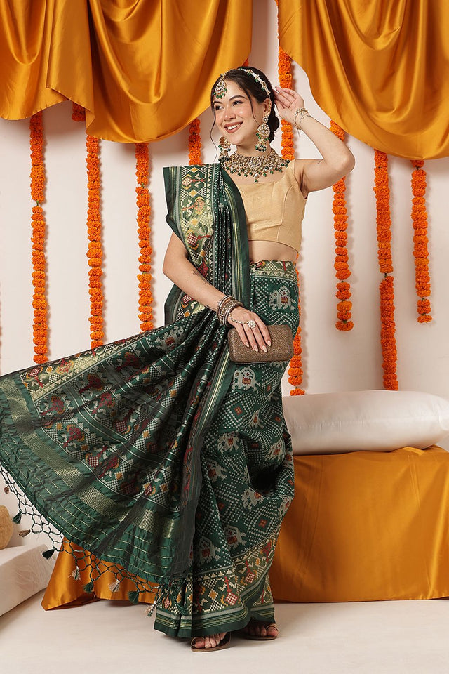Green Ikkat Woven Silk Saree (SZ-WVPATOLA-3269)