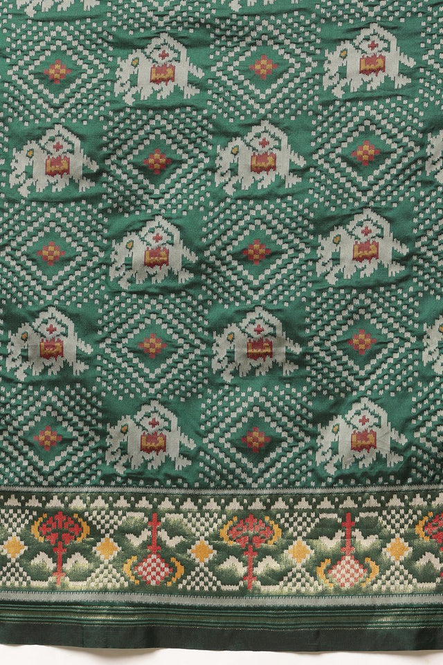 Green Ikkat Woven Silk Saree (SZ-WVPATOLA-3269)