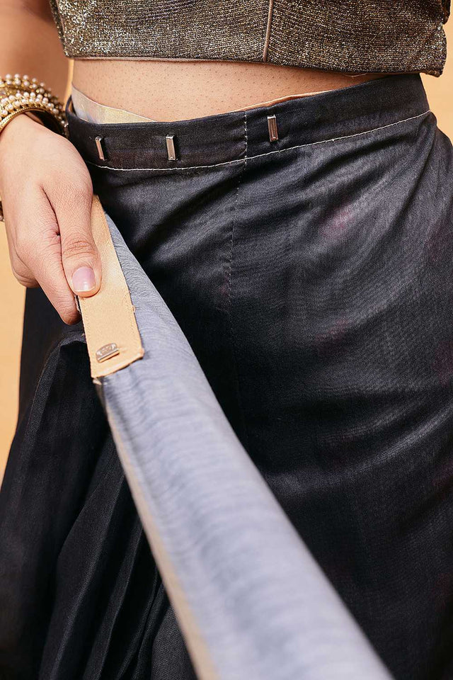 Black Floral Printed Cotton Blend Ready to Wear Saree