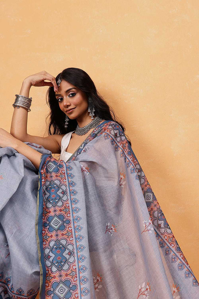 Grey Floral Printed Cotton Blend Ready to Wear Saree