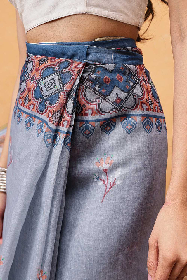 Grey Floral Printed Cotton Blend Ready to Wear Saree