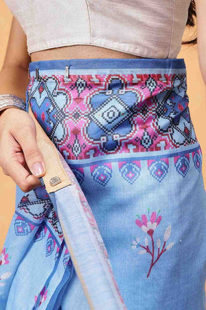 Blue Floral Printed Cotton Blend Ready to Wear Saree