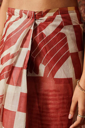 Maroon Abstract Printed Cotton Blend Ready to Wear Saree