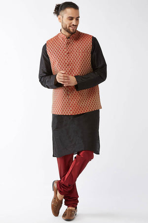 Men's Blended Silk Woven Kurta Set in Black - 40