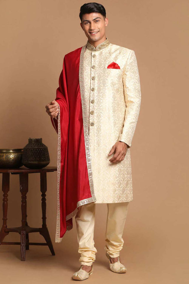 Men's Beige And Gold Silk Blend Embroidered Brocade Sherwani Set With Maroon Dupatta - 42
