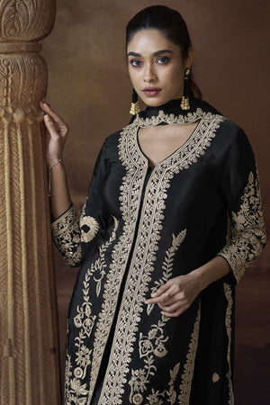 Black Embroidered Art Silk Salwar Suit (VEGA ALEMZEB- 5779)