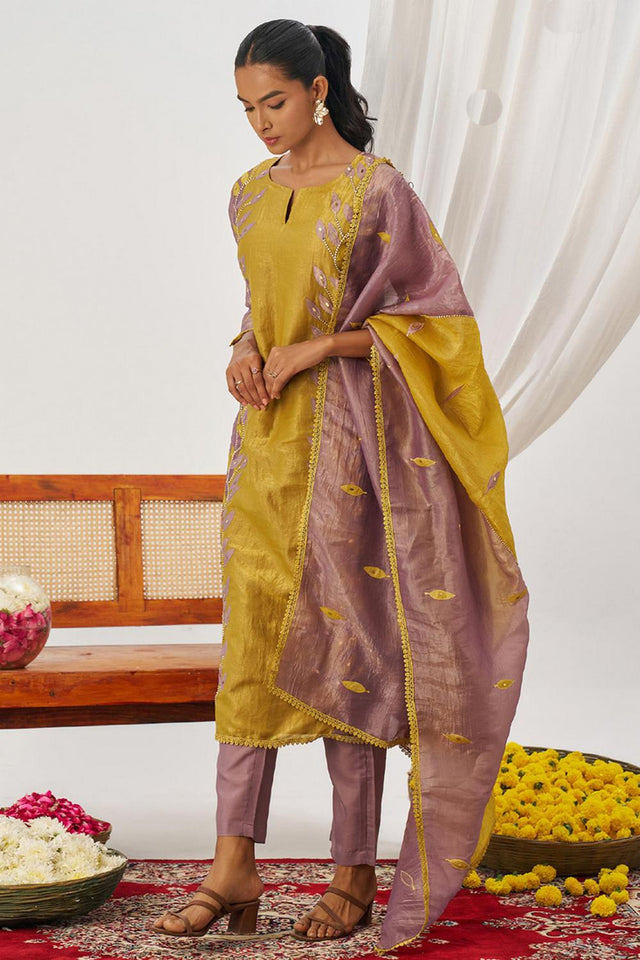 Yellow Embroidered Organza Kurti Pant Set (alizeh phool-8026)