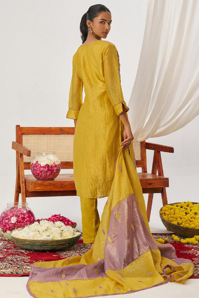 Yellow Embroidered Organza Kurti Pant Set (alizeh phool-8027)