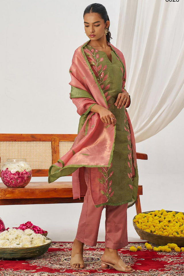 Peach Embroidered Organza Kurti Pant Set (alizeh phool-8028)