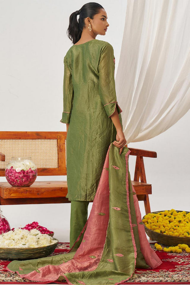 Peach Embroidered Organza Kurti Pant Set (alizeh phool-8028)