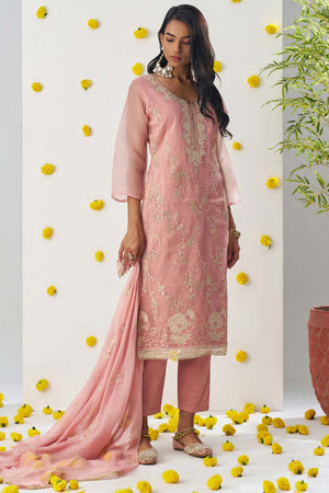 Peach Embroidered Organza Straight Cut Suit Set (alizeh raag-8009)