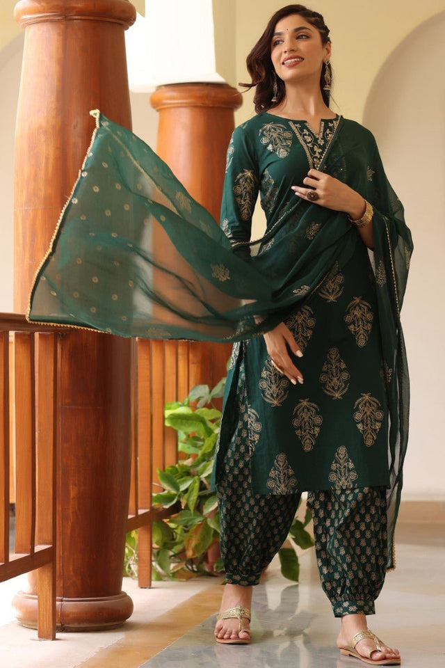Green Gold Ethnic Print Sequin Detail Cotton Kurta With Trousers Dupatta