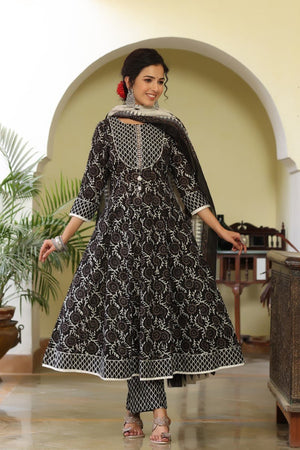Black White Sequined Kurta With Trousers And Dupatta