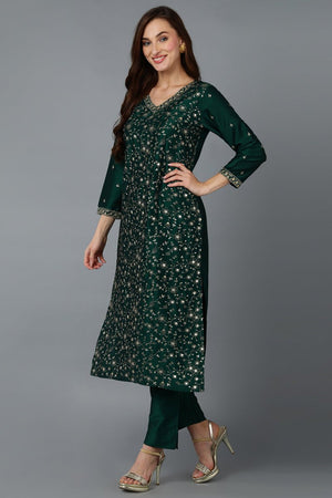 Green Silk Blend Embroidered Kurti Pant With Dupatta