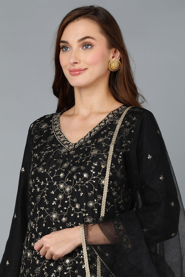 Black Silk Blend Embroidered Kurti Pant With Dupatta