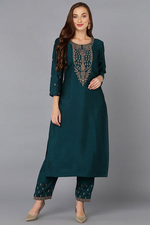 Green Silk Blend Embroidered Kurti With Pant