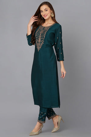 Green Silk Blend Embroidered Kurti With Pant